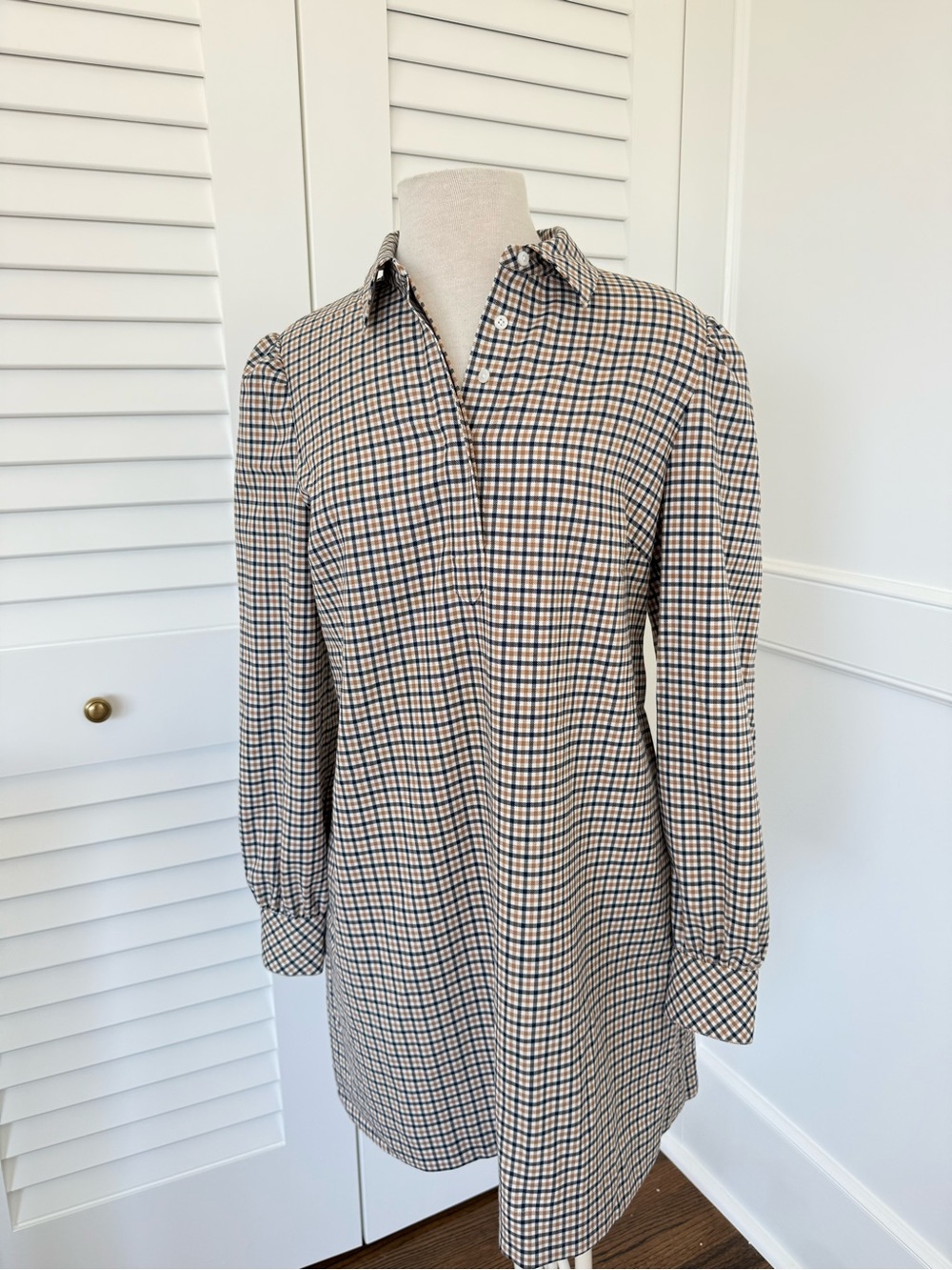 Vineyard Vines Beige and Navy Checked Button-Down Shirt Dress
